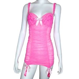 😍 Vintage Victoria's Secret Hot Pink Sexy Little Things Lingerie Top 34C Ruffles
